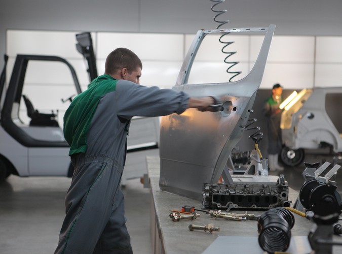 Najdziksza fabryka samochodów!