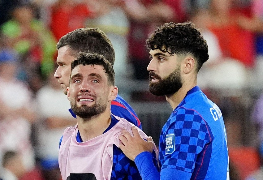 Mateo Kovačić je plakao posle eliminacije, tešio ga je Joško Gvardiol | Foto: IMAGN IMAGES via Reuters/John E Sokolowski