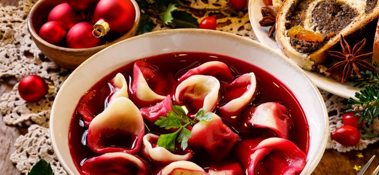 Smak, który nie wyparowuje z potraw – jak alkohol zachowuje się podczas gotowania