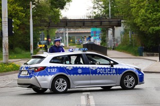 Od piątku więcej policji na drogach w związku z wyjazdami świątecznymi