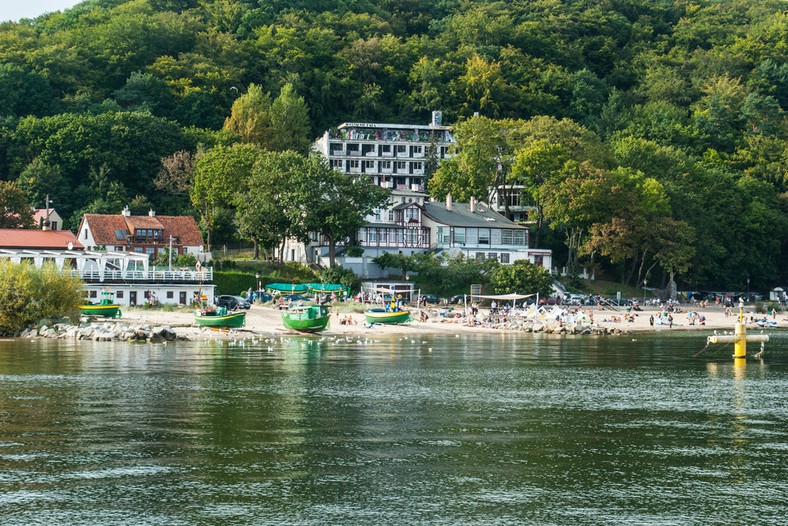 Gdynia Orłowo, w oddali budynek dawnego sanatorium