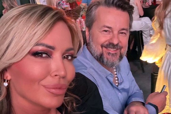 "NIJE TO URADIO ZBOG NEKRETNINA" Pevačicu (75) zet oduševio potezom, a ovako je sinoć uživao sa njenom ćerkom na koncertu Nikosa Vertisa u Beogradu: "Prihvatila sam ga kao svoje dete"