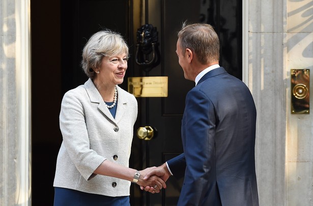 Theresa May wita Donalda Tuska