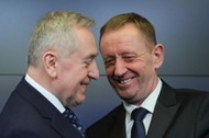 Były i obecny minister rolnictwa w rządzie PiS: Henryk Kowalczyk i Robert Telus.