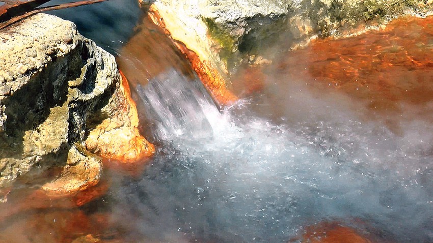 Temperatura vode je oko 70 stepeni