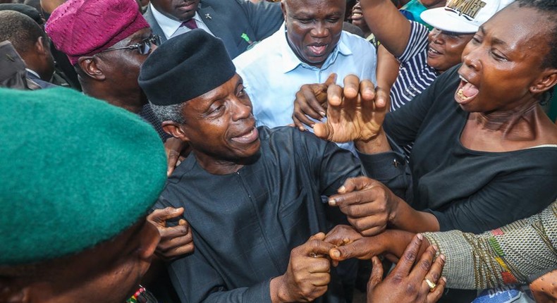 Osinbajo is mobbed as he meets beneficiaries of Trader Moni scheme in Lagos, November 12, 2018