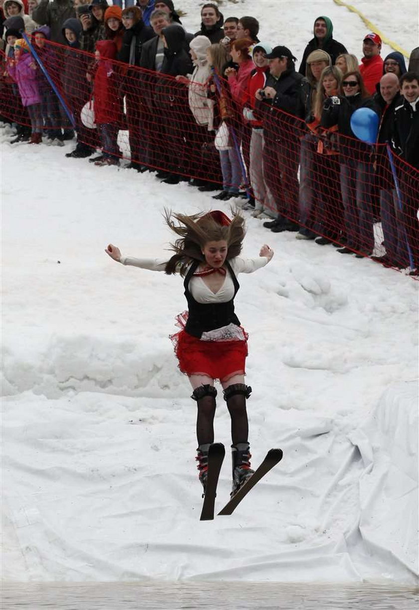 Bardzo dziwny wyścig snowboardowy