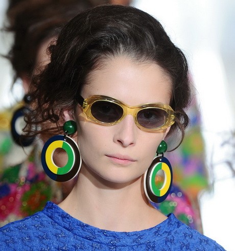 A napszemüveg egyértelmű kedvenc lehet, de az ékszerek is imádnivalók!