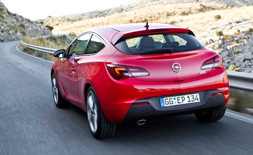 Opel astra GTC