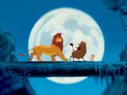 Król lew wciąż rządzi w USA