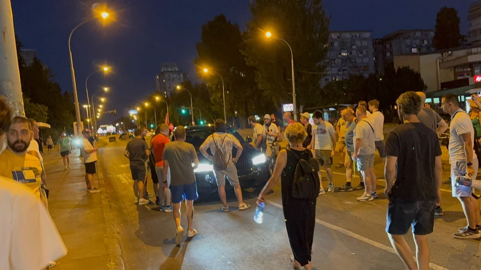 Pokusaj probijanja blokade, Fontana, Novi Beograd