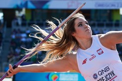 Andrejczyk odpadła w eliminacjach. 'Cieszę się, że dostaję po d..., bo to też się przydaje'