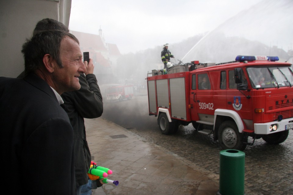 KAZIMIERZ DOLNY ŚMIGUS DYNGUS Z UDZIAŁEM STRAŻAKÓW