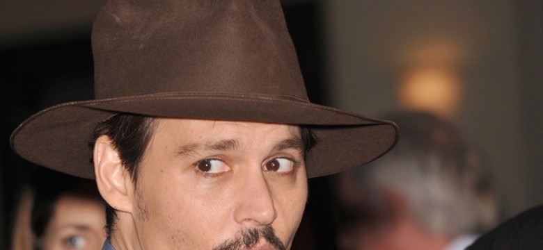 Johnny Depp dociekliwy jak reporter tabloidu