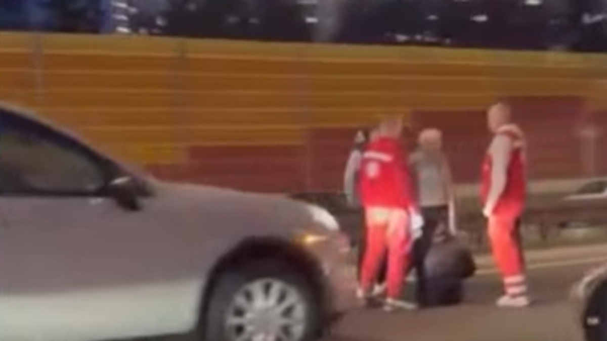 Oboren motociklista na Mostarskoj petlji: Hitna pomoć na terenu