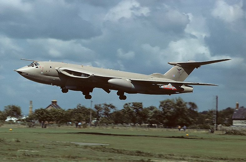 Handley Page Victor