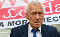 'SE': Ojciec premiera dostał 300 tys. zł od rządu. Gliński: Tabloid zmyśla