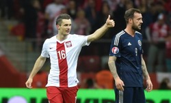 Cztery gole na Stadionie Narodowym. Remis Polaków ze Szkotami. WIDEO