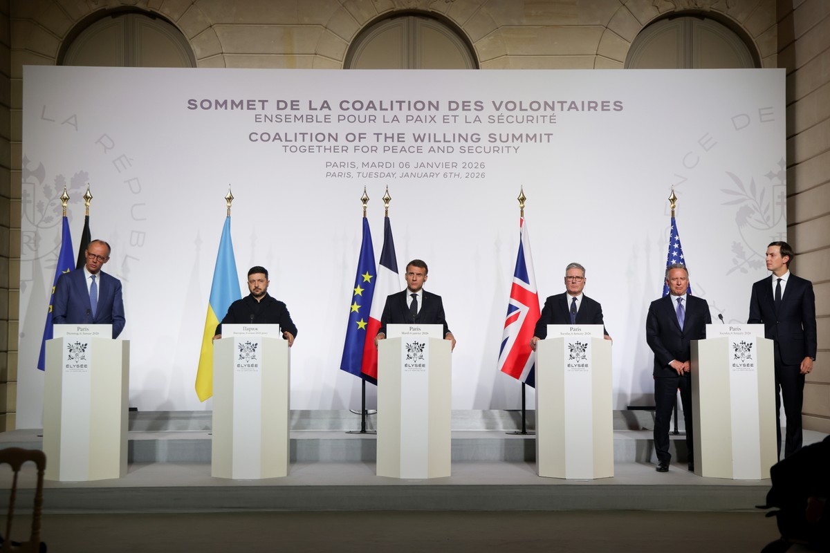Szczyt "koalicji chętnych" w Paryżu