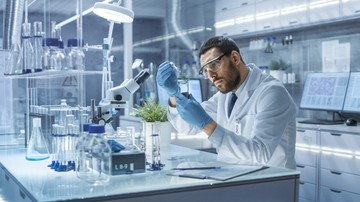Személyre szabott gyógyítás: ezt hozta a biotechnológia, de mi a jövő?