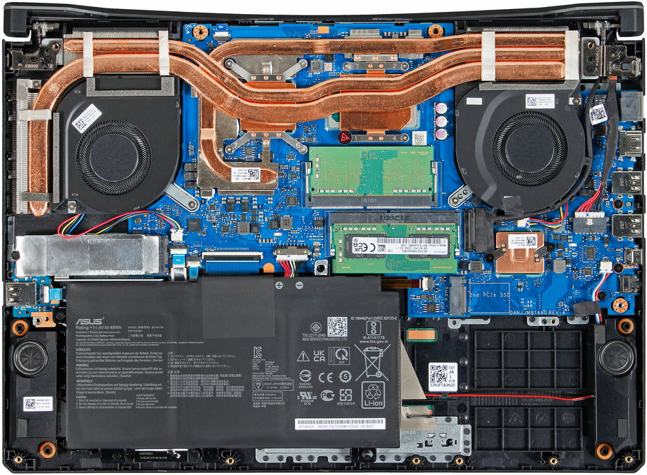 Asus TUF Gaming F15 (FX506HEB) – wnętrze laptopa