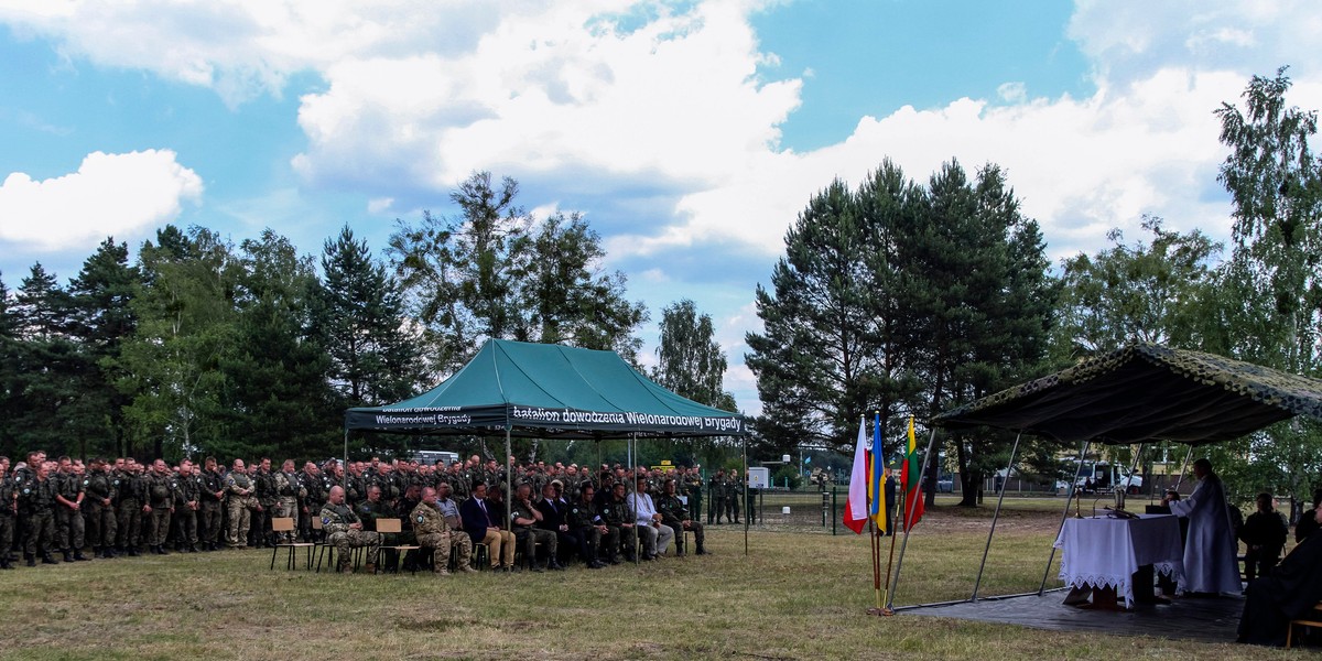 Wojsko dostanie wsparcie, niezbędne do celebrowania mszy polowych. Będzie to 300 nowiutkich ołtarzy.