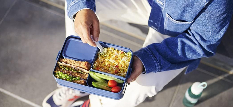 Lunchboxy idealne do pracy, przedszkola i na uczelnię. Mają mnóstwo przegródek!