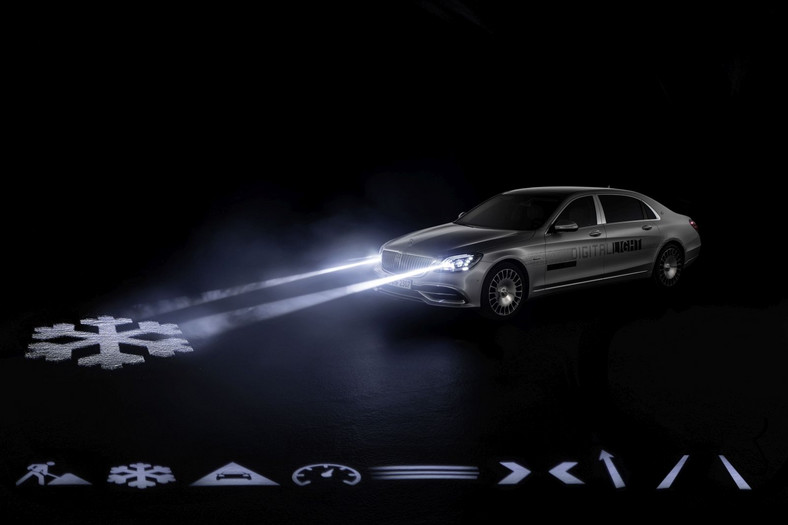 Mercedes Digital Light