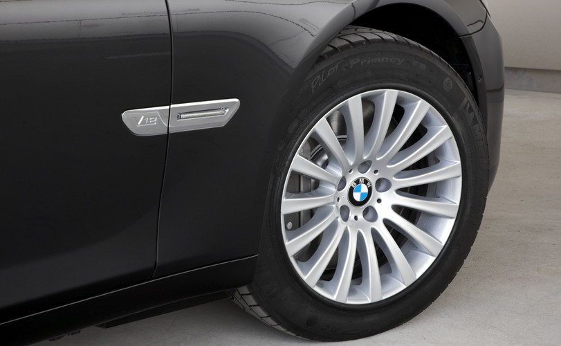 BMW 760Li High Security