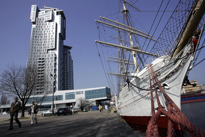 Jacek Sarnowski i Mieczysław Ciomek: Sea Towers w Gdyni