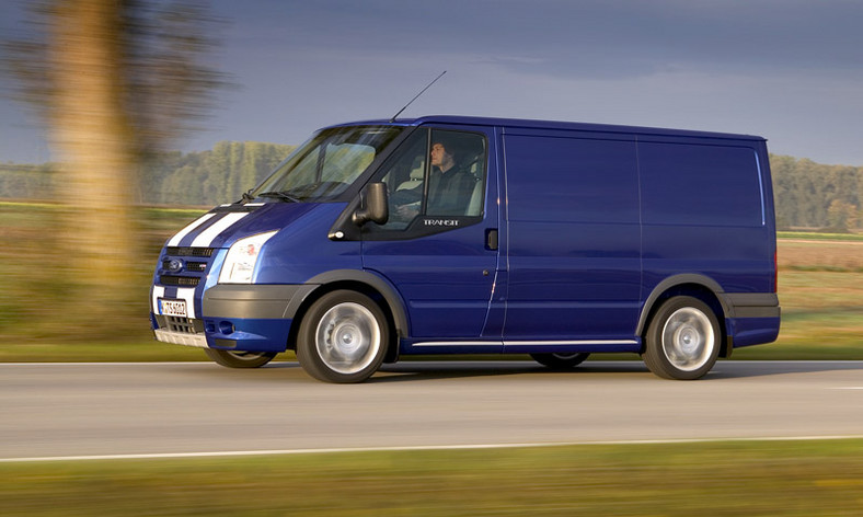 Ford Transit 3.2 TDCi i Transit SportVan: pierwsze jazdy