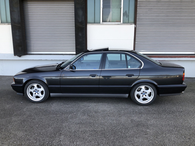BMW M5 E34 jak nowe, prawie bez przebiegu!