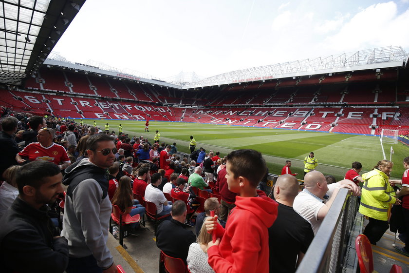 Old Trafford ewakuowane przez... szkoleniową atrapę bomby!