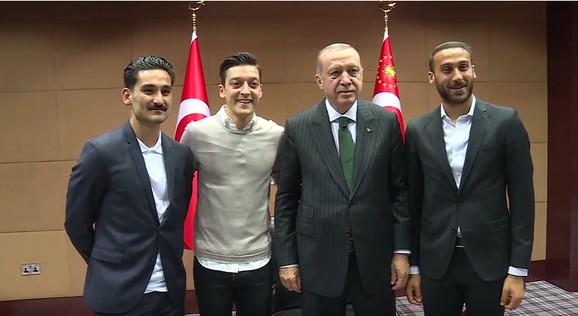 Ozil, Gundogan i Tosun sa predsednikom Turske Erdoganom