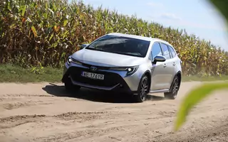 Test Toyoty Corolli TREK