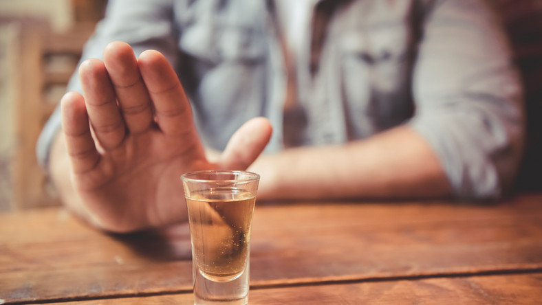 Picie alkoholu przez mężczyzn wpływa na wady rozwojowe u poczętych dzieci