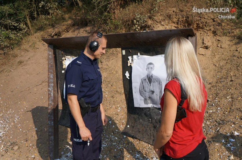 Policjanci odbyli trening na strzelnicy