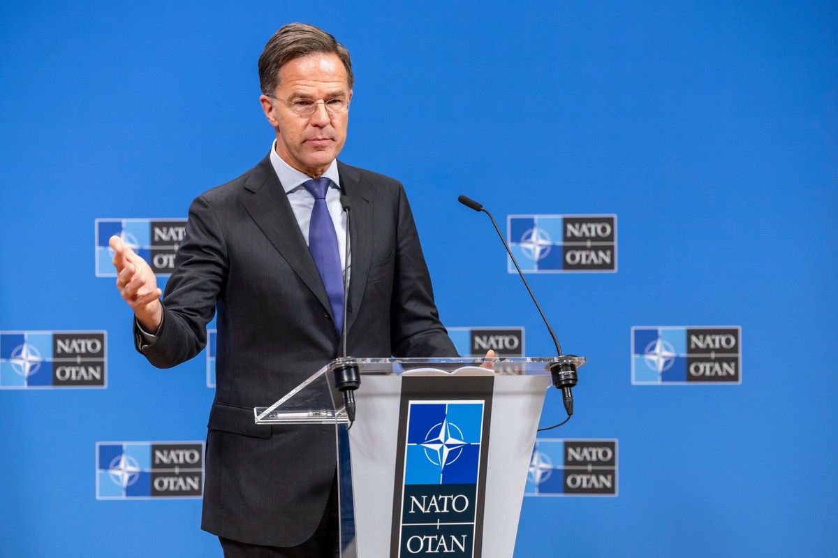 Mark Rutte: pozostajemy w kontakcie z polskimi władzami
