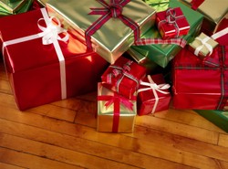 Zobacz, ile Polacy wydadzą na prezenty