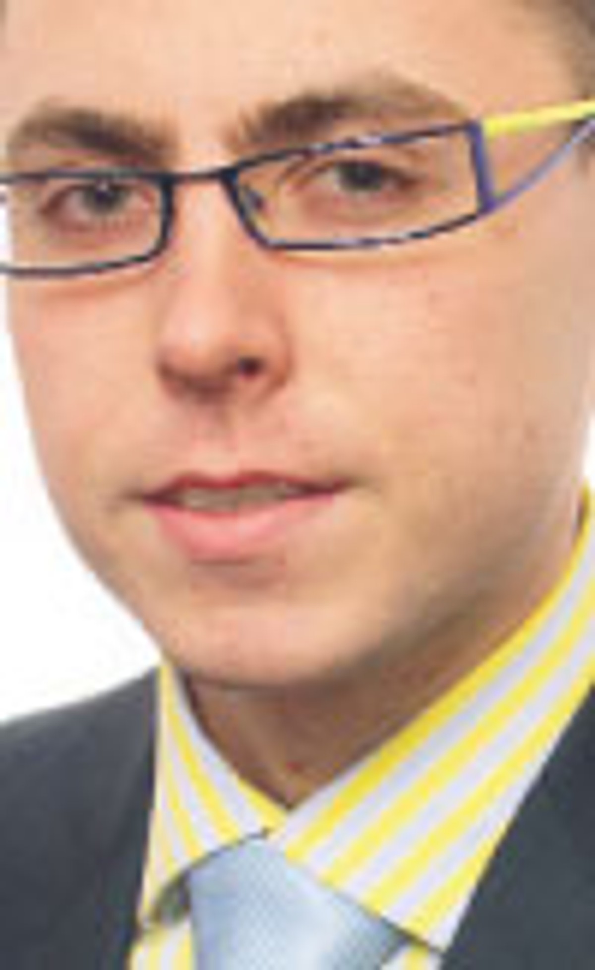 Łukasz Sławatyniec, prawnik w Zespole Prawa Farmaceutycznego Kancelarii CMS Cameron McKenna