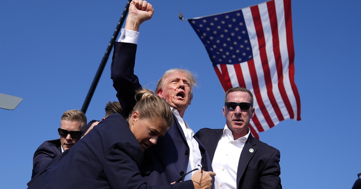 Amerykanie mają patrzeć na tę twarz Trumpa, ilekroć wyciągną portfel z drobnymi