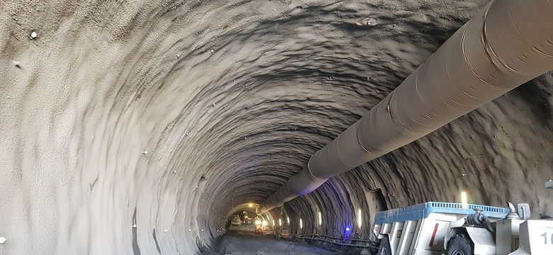 Tunel nowej drogi S3 już imponuje. Będzie jak w Austrii