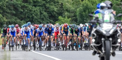 Dramat na Tour de Pologne! Motocykl z kamerzystą wjechał  w publiczność. Są ranni