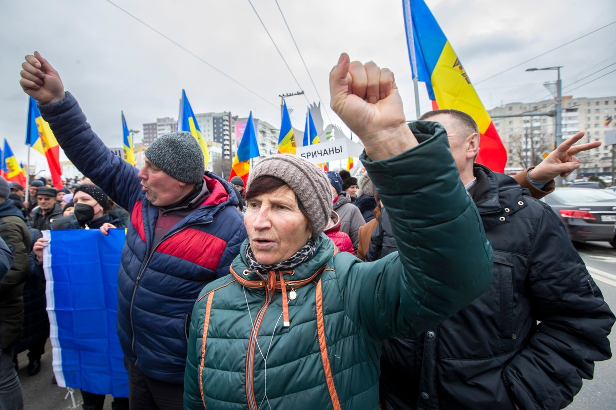 Demonstracje przeciwników prozachodnich władz Mołdawii w Kiszyniowie