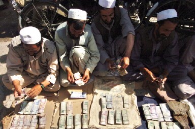 AFGHANISTAN-CURRENCY-EXCHANGE-MARKET