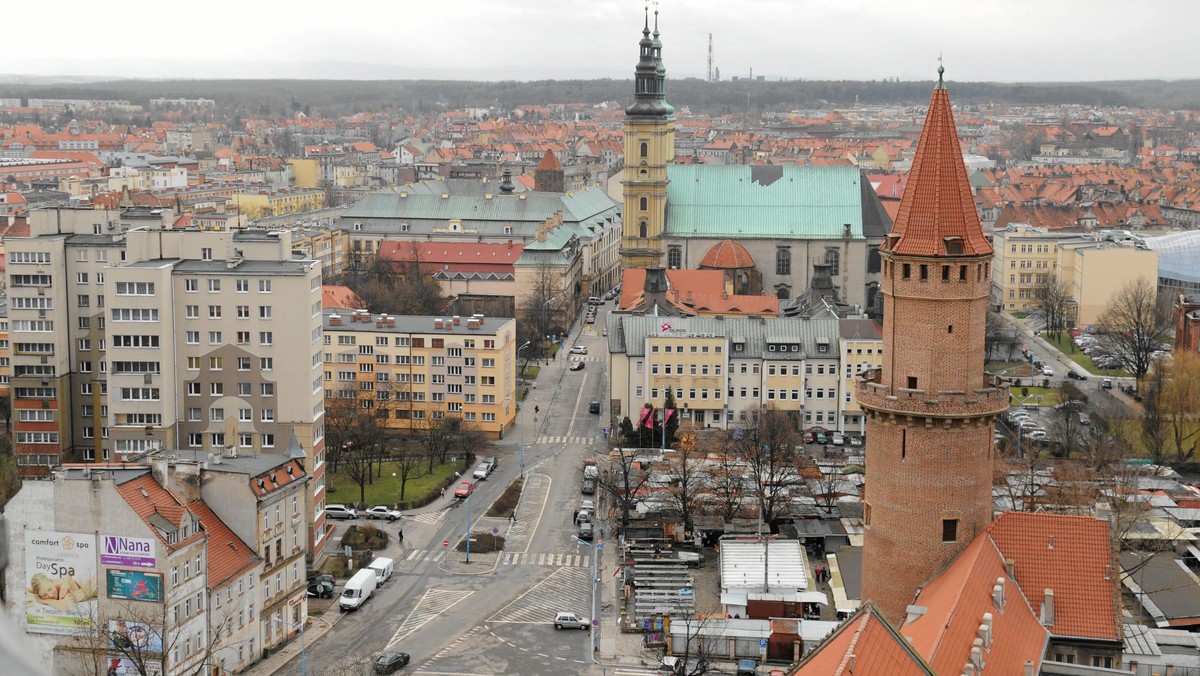 Trwają prace nad przekształceniem Huty Miedzi Legnica w hutę specjalizującą się w topieniu złomów.