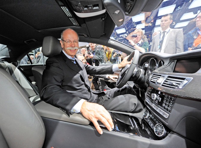 CEO Daimlera Dieter Zetsche i Mercedes-Benz CLS