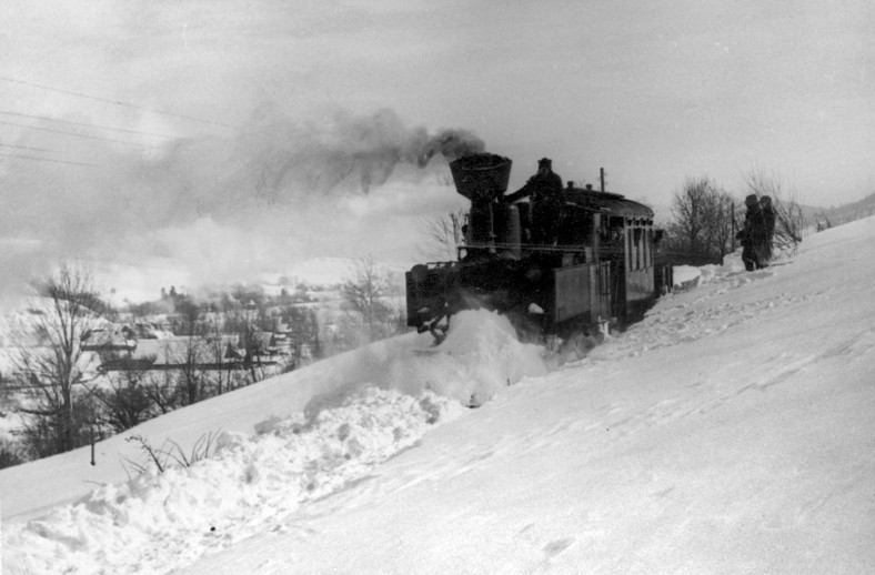 Kolejka wąskotorowa w Bieszczadach, 1940 r.