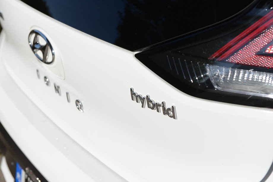 Hyundai Ioniq Hybrid