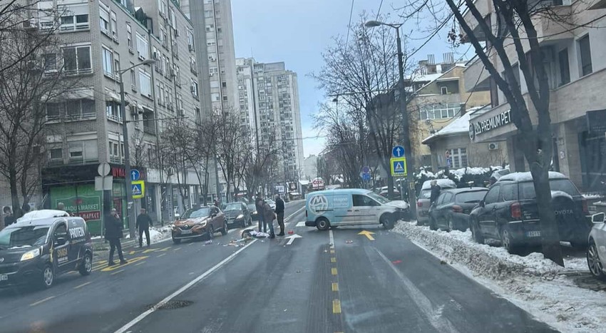 Saobraćajna nesreća u ulici Vojislava Ilića